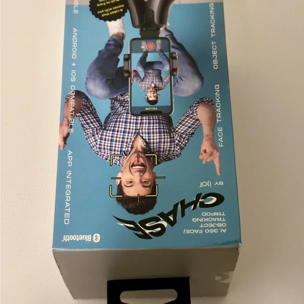 iJoy Chase 360 Face Object Tracking Tripod Mount, Smartphone Vlogging, in Box